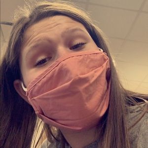 Meet your Posher, Emm